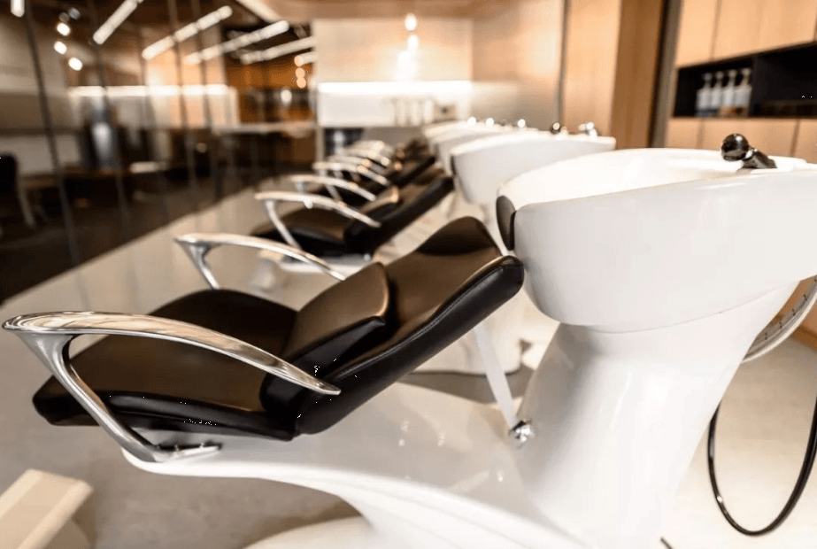 What should I do if the hairdresser can't recruit people?