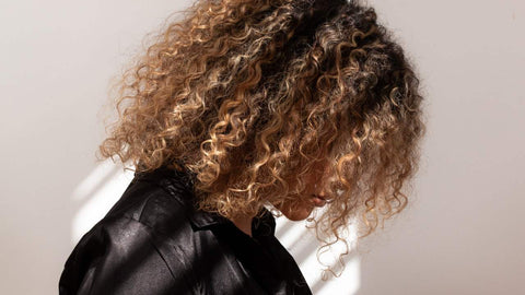 How to comb a simple and good-looking hair?