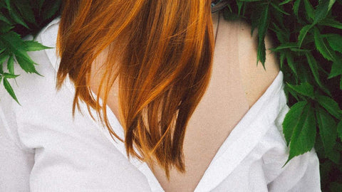 I want to buy a barber tool. Is it better to use electric flippers or scissors?