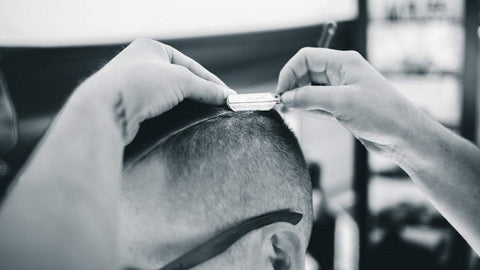How to arrange the time for the baby's first haircut? can I get a haircut by myself?