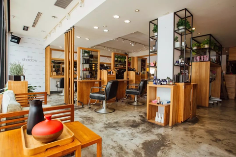 How to open a hairdressing shop to make money through business strategy?