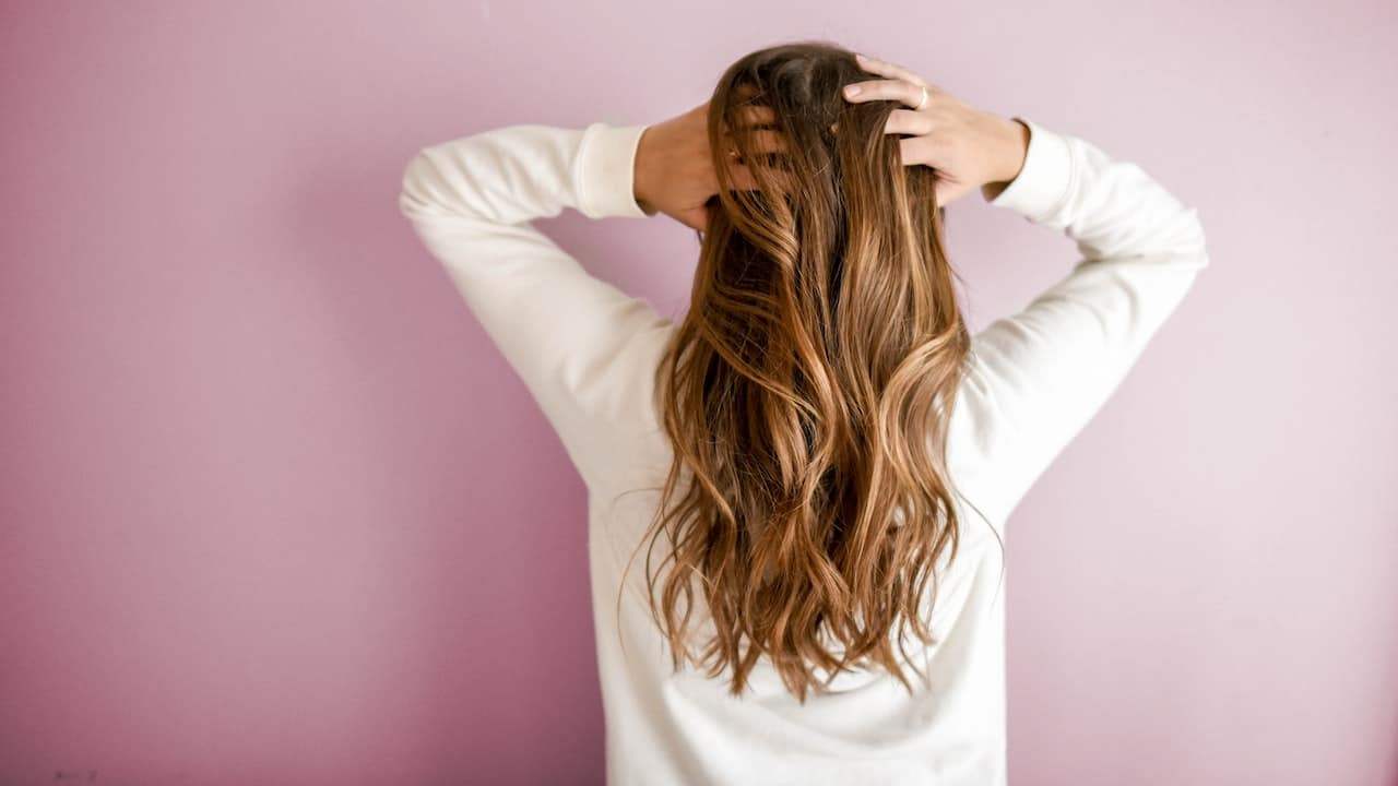 Which hairstyles can men have?