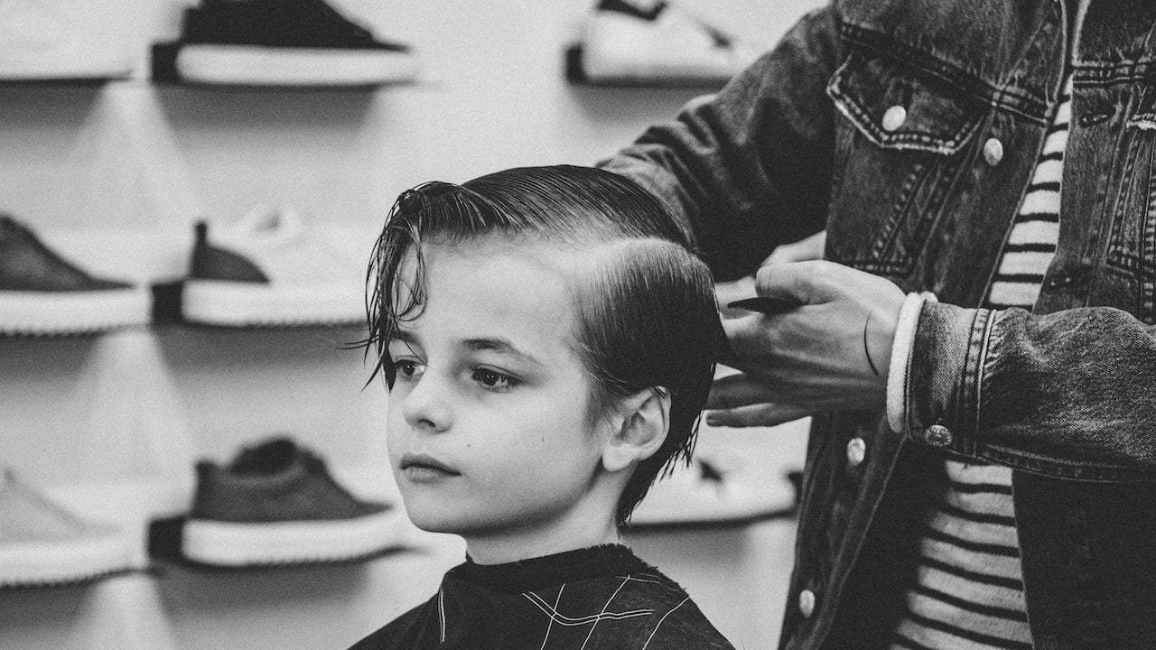 Information about what is the head shape of the baby hairdresser slt